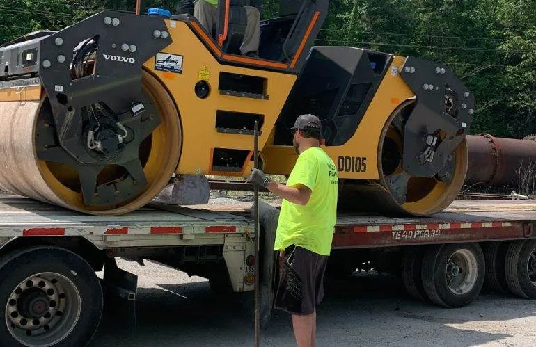 How much do truck drivers make in Arizona